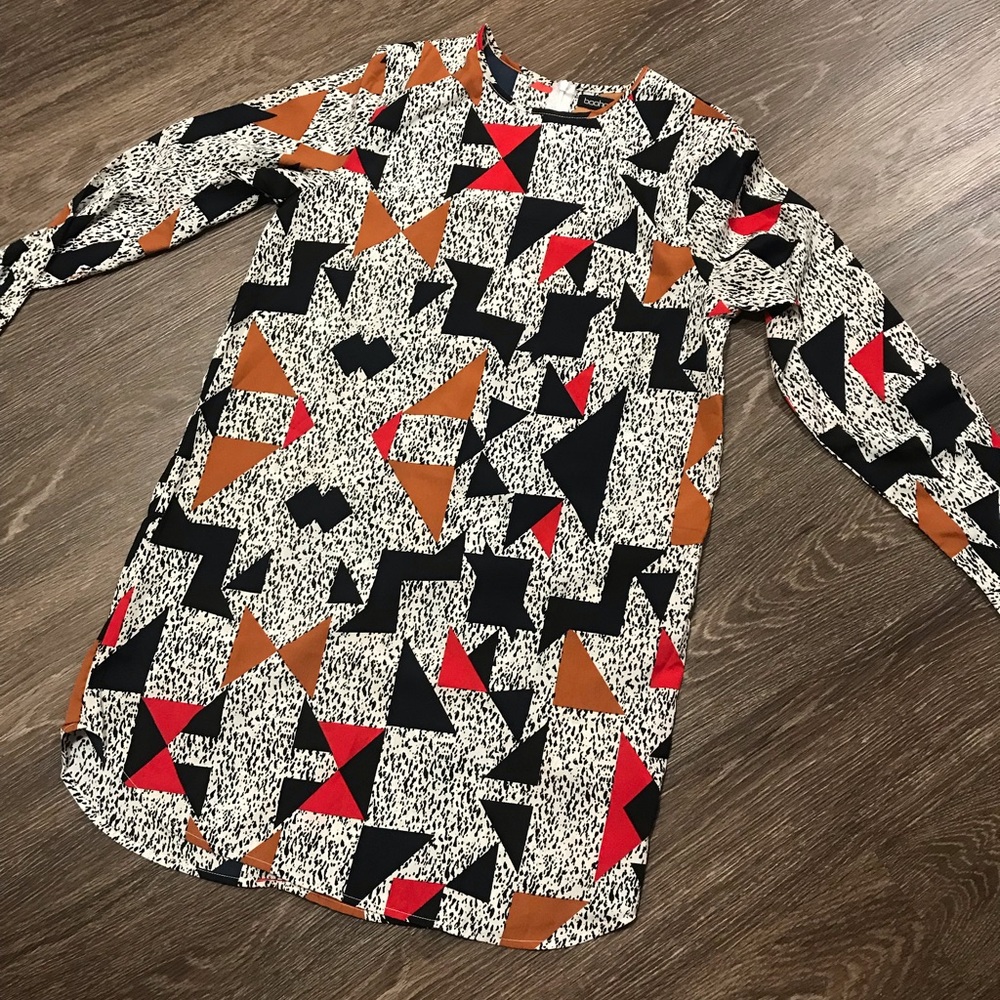 Boohoo Women’s Geometric Dress/Tunic US size 8
